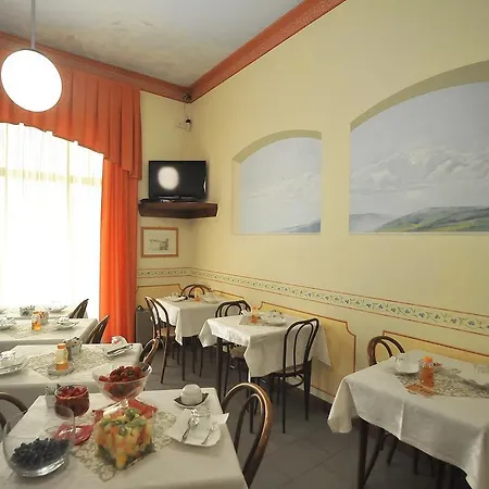 Fiorentino Отель